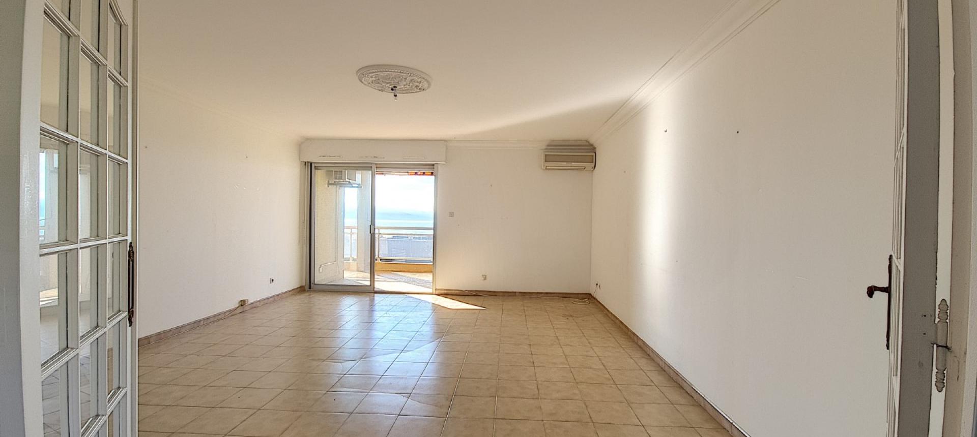 AJACCIO - VENTE APPARTEMENT F4 - TERRASSE VUE MER