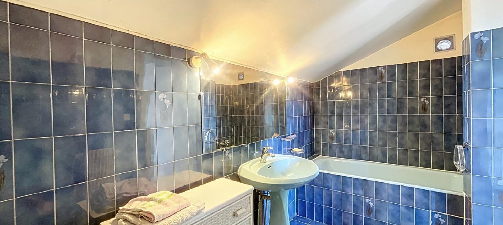 F5 duplex meublé secteur Aspretto à Ajaccio
