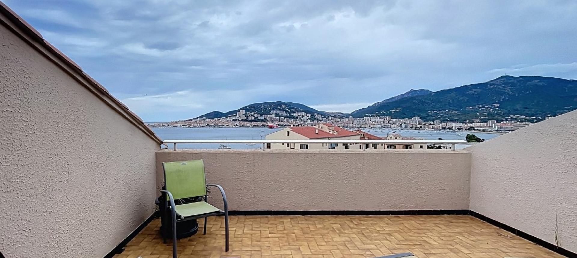 F5 duplex meublé secteur Aspretto à Ajaccio