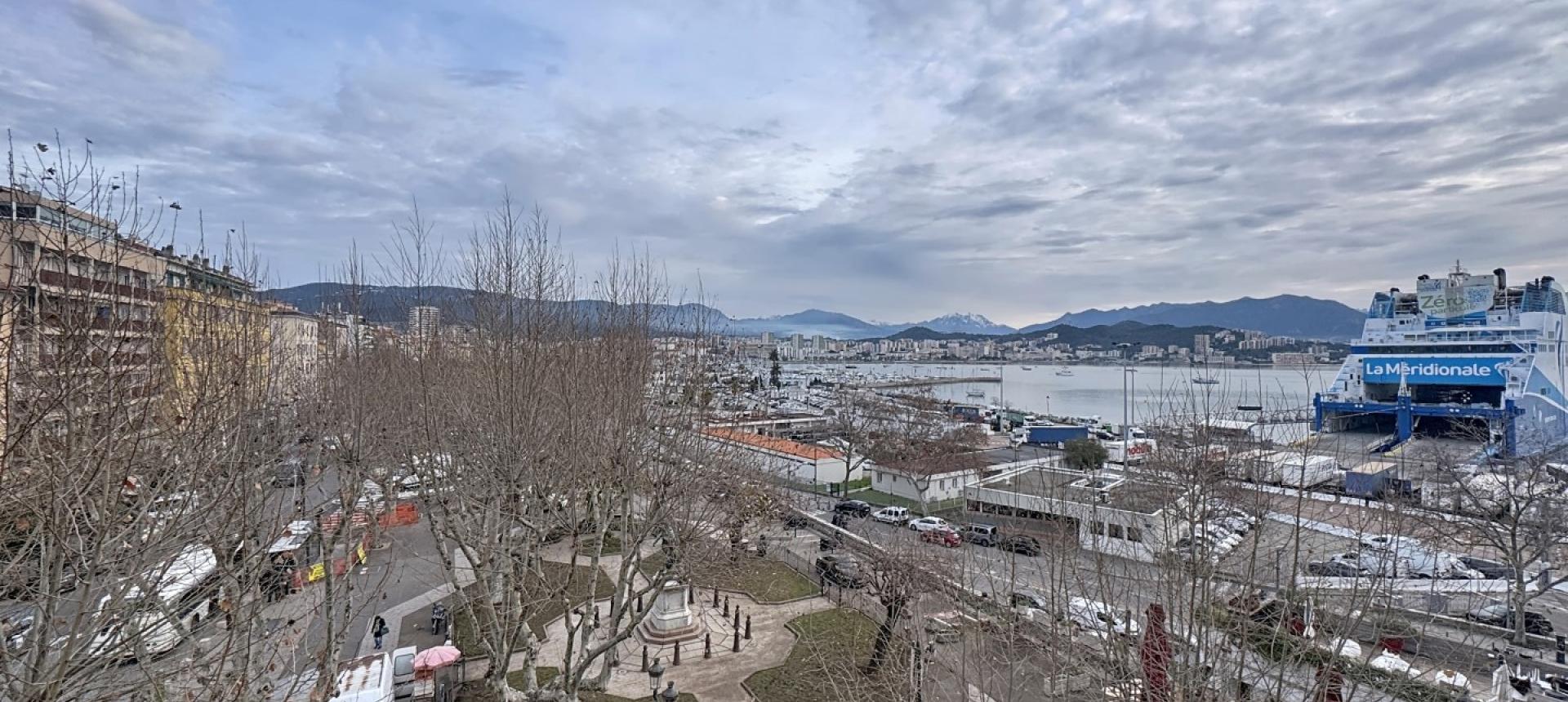 F5 à louer centre ville secteur Abatucci à Ajaccio