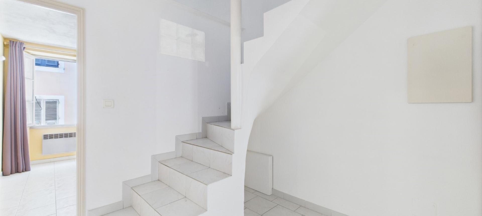 F5 DUPLEX Centre Ville à Ajaccio - Rue Fesch