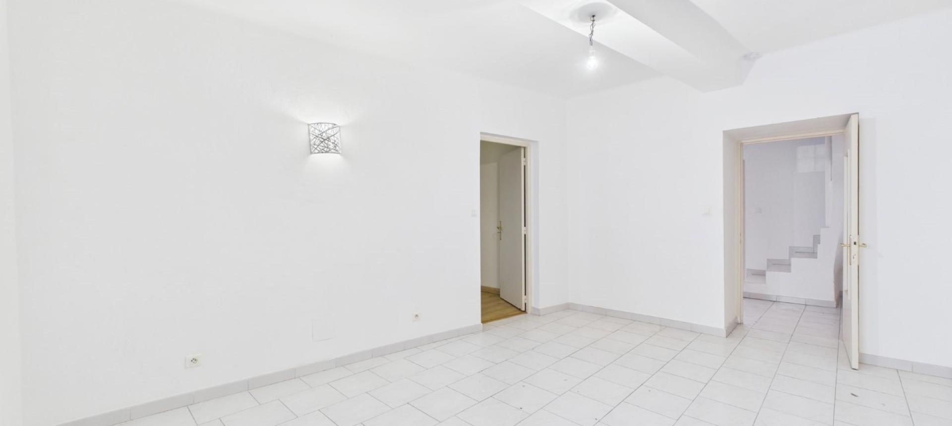 F5 DUPLEX Centre Ville à Ajaccio - Rue Fesch