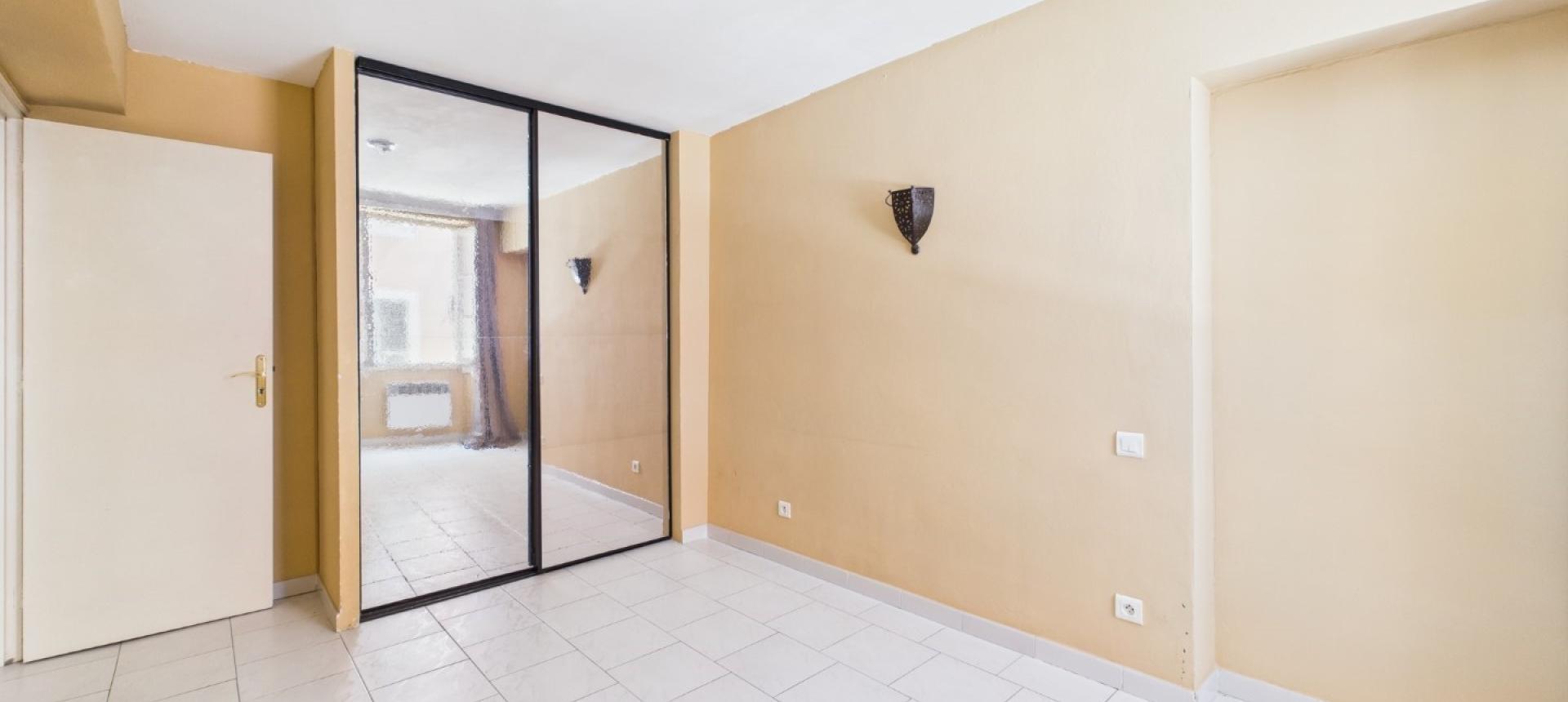 F5 DUPLEX Centre Ville à Ajaccio - Rue Fesch