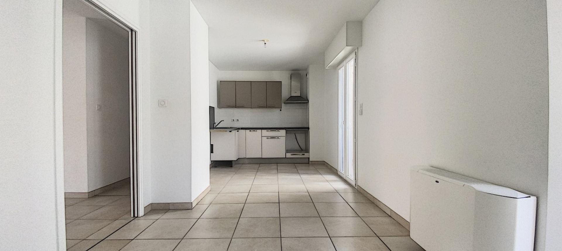 A vendre, un appartement T5 Duplex récent de standing cours Napoléon - Ajaccio