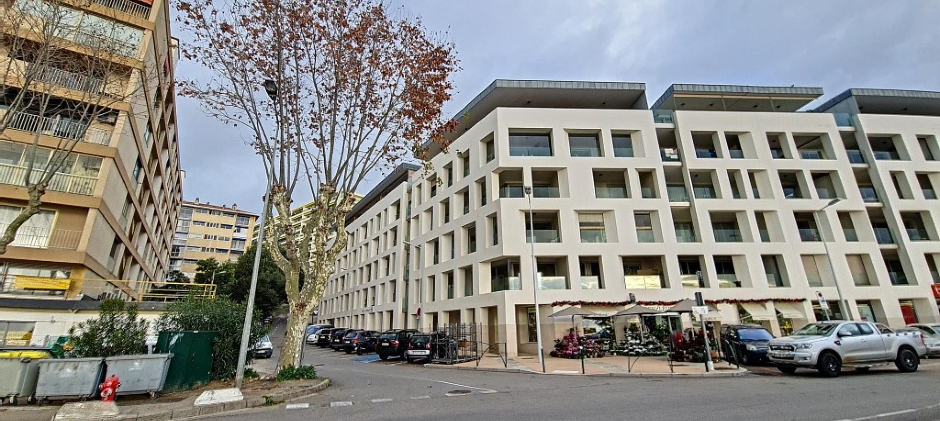 Garage à louer  Albert 1er Marengo Bat F 2eme sous sol