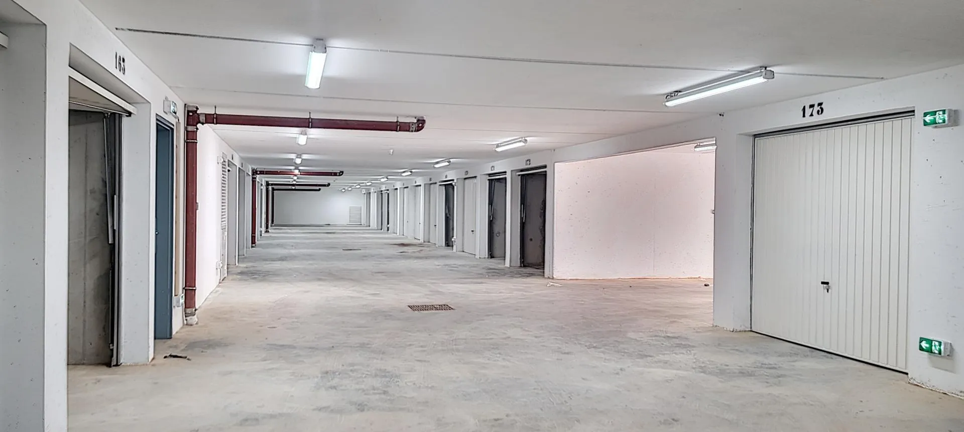 Garage à louer Carré bodiccione K1