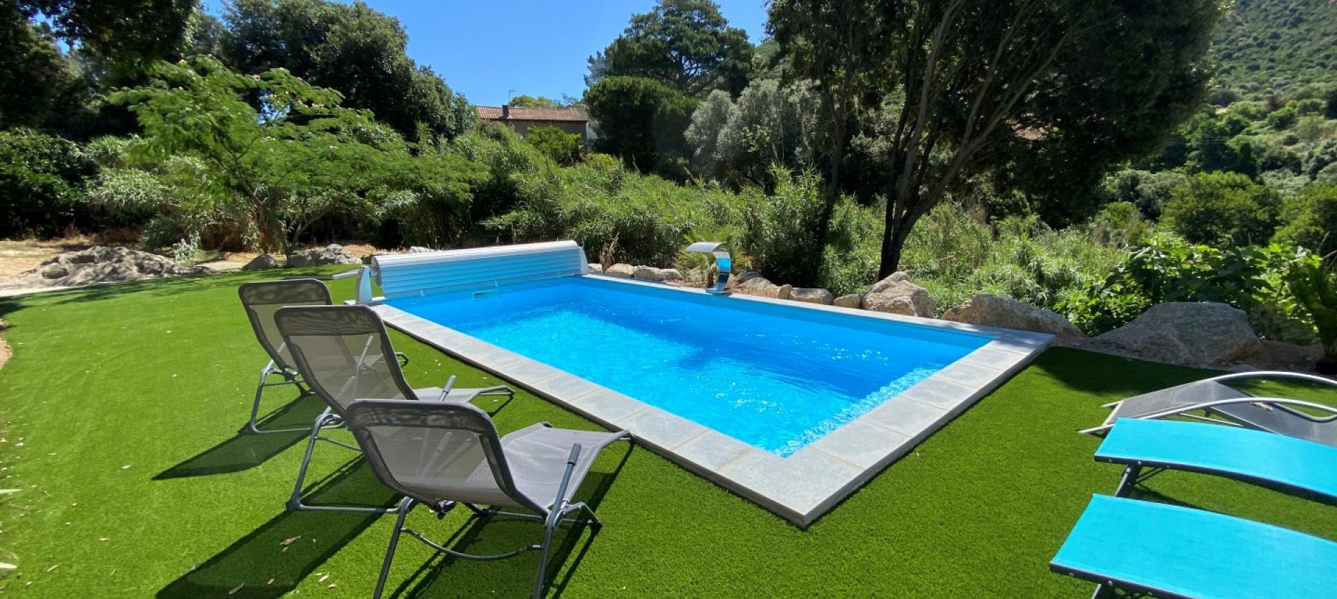 Villa à vendre proche Ajaccio - San Benedetto - Vue piscine 