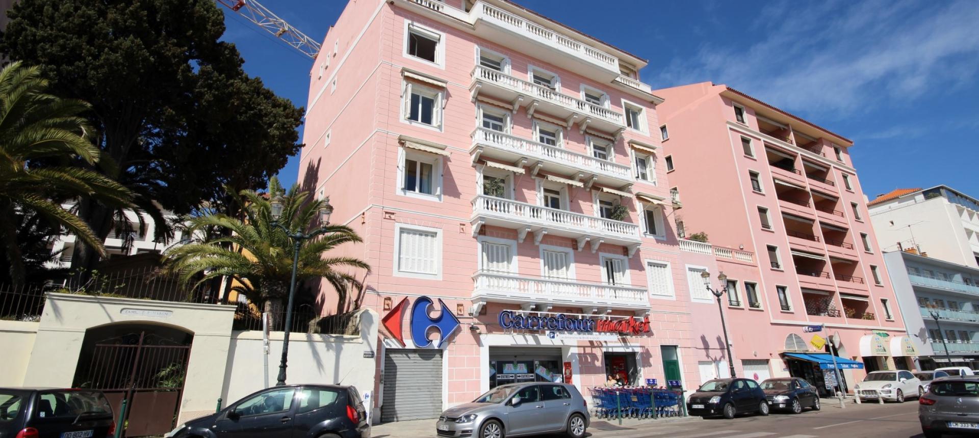 F2 A VENDRE 18 BOULEVARD ALBERT 1ER