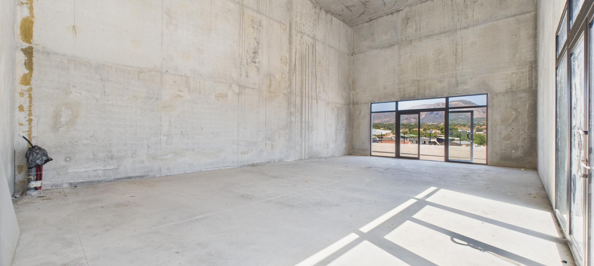 LOCAL A VENDRE SECTEUR CALDANICCIA