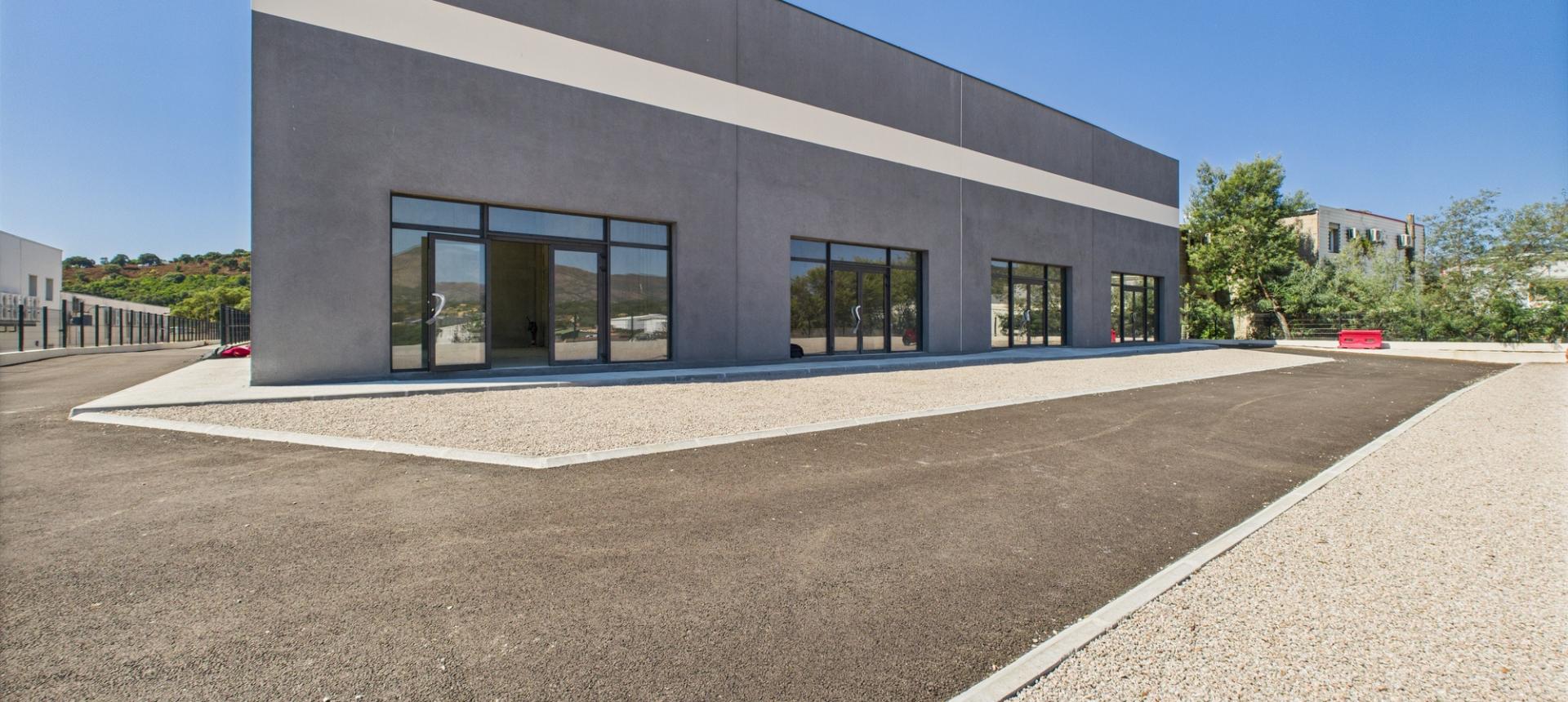 LOCAL A VENDRE SECTEUR CALDANICCIA