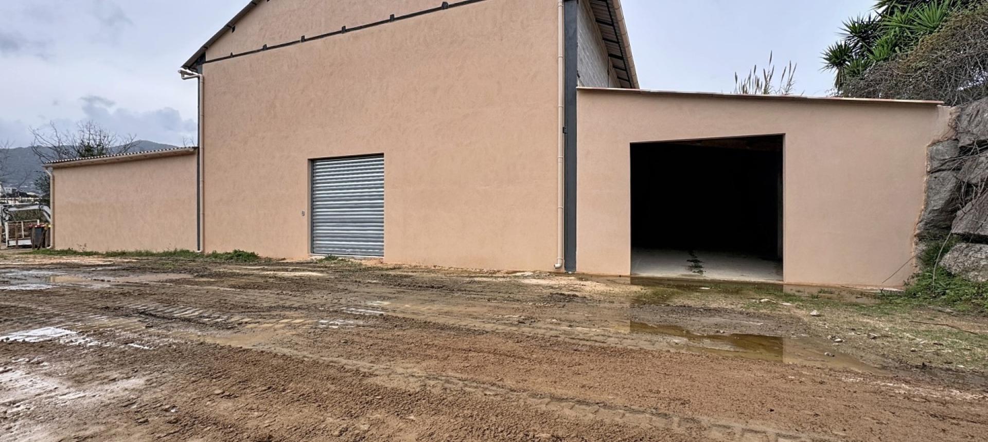 Hangar à louer secteur Suartello à Ajaccio