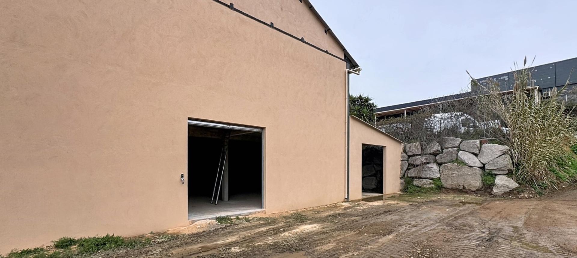 Hangar à louer secteur Suartello à Ajaccio