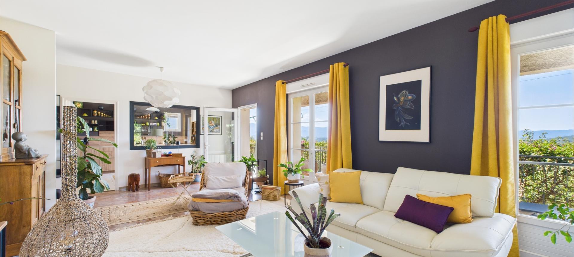 VILLA A VENDRE TROVA