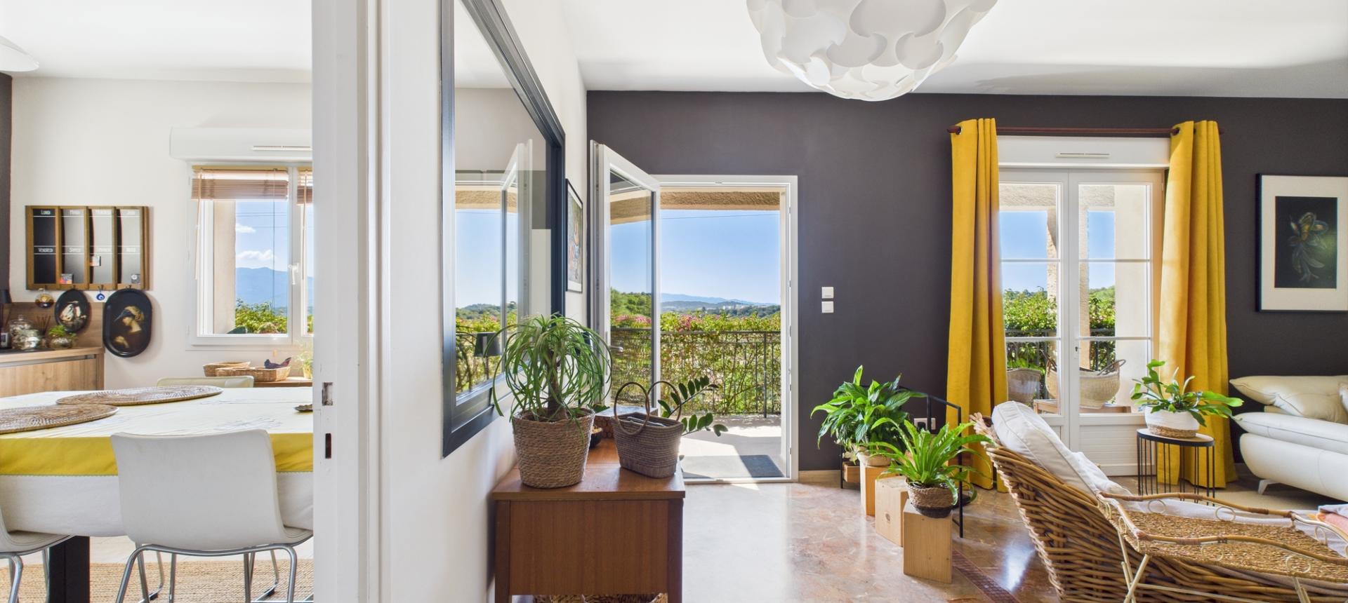 VILLA A VENDRE TROVA