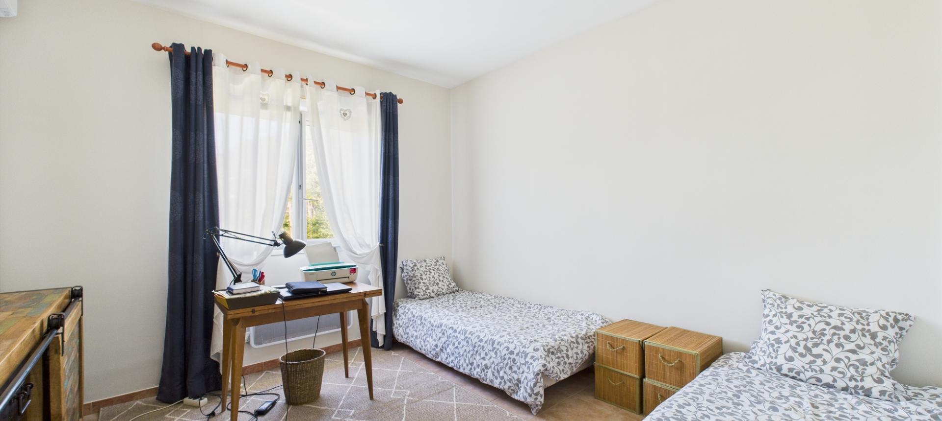VILLA A VENDRE TROVA