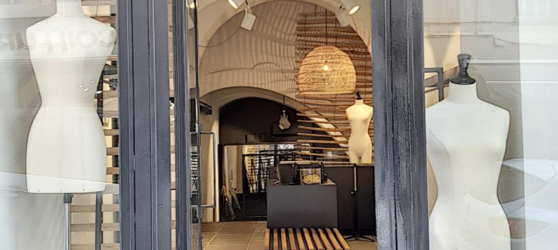LOCAL COMMERCIAL dans l'hyper centre d'Ajaccio