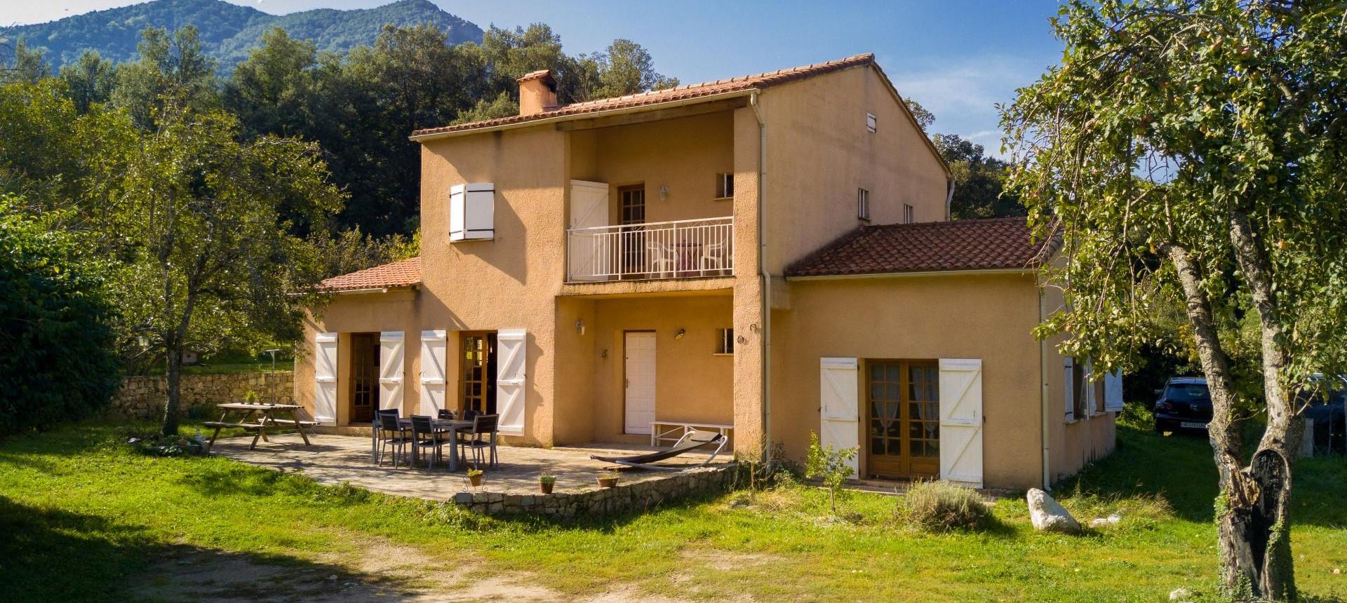 Villa F6 avec vue sur la forêt de Vizzavona - Bocognano