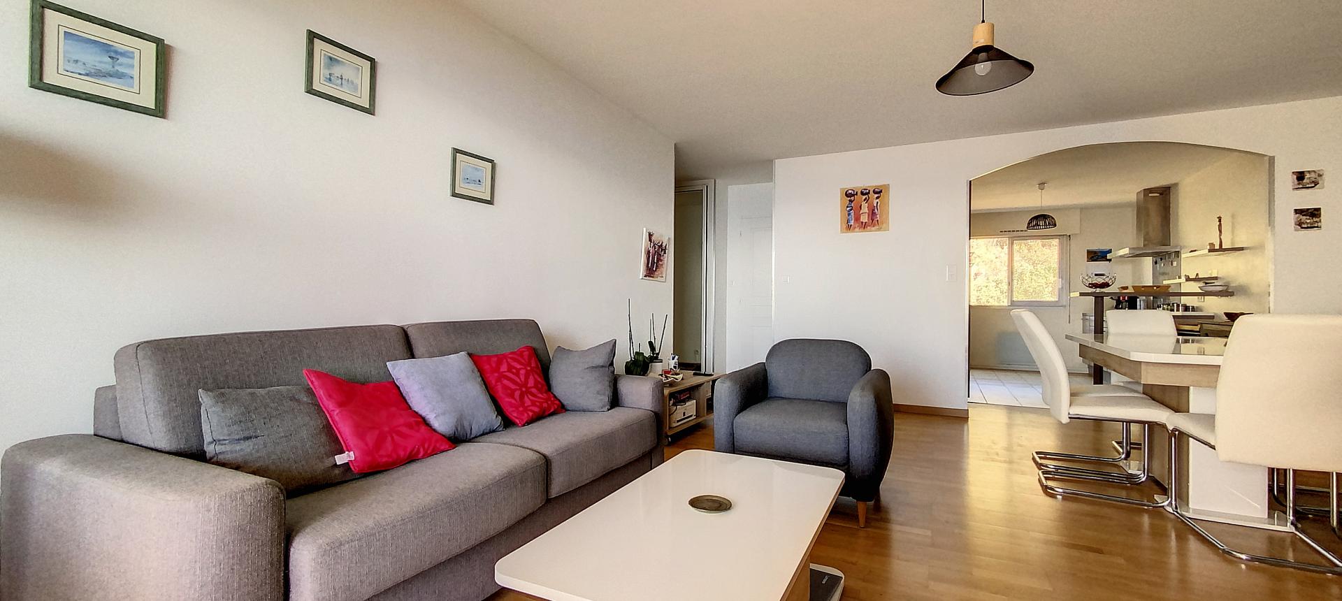 Vente appartement F3 route des sanguinaires à Ajaccio