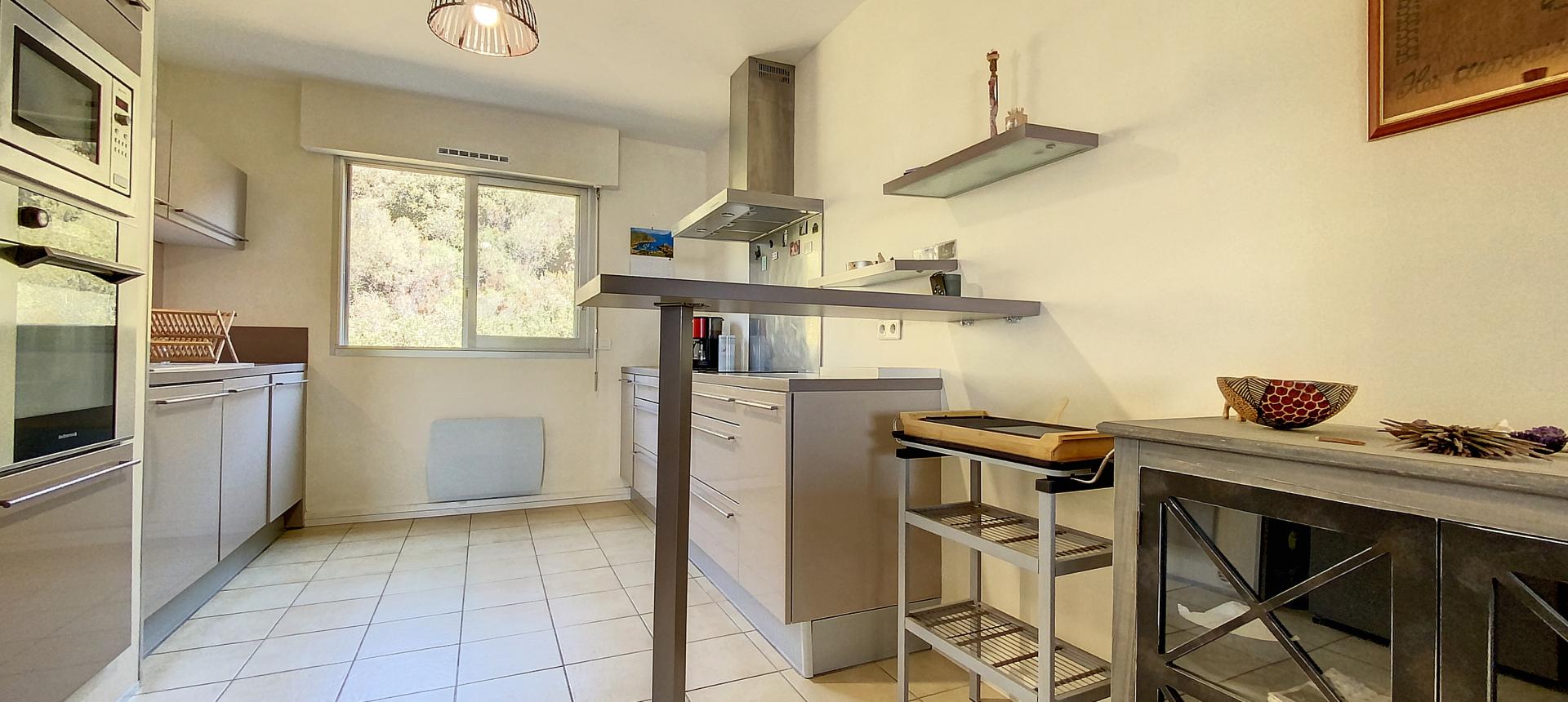 Vente appartement F3 route des sanguinaires à Ajaccio