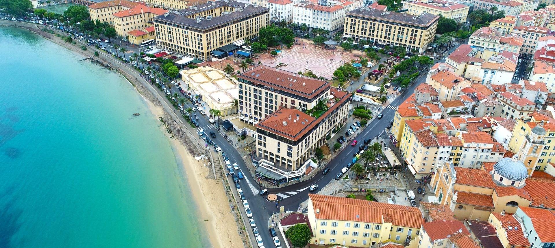 A VENDRE MURS COMMERCIAUX AJACCIO