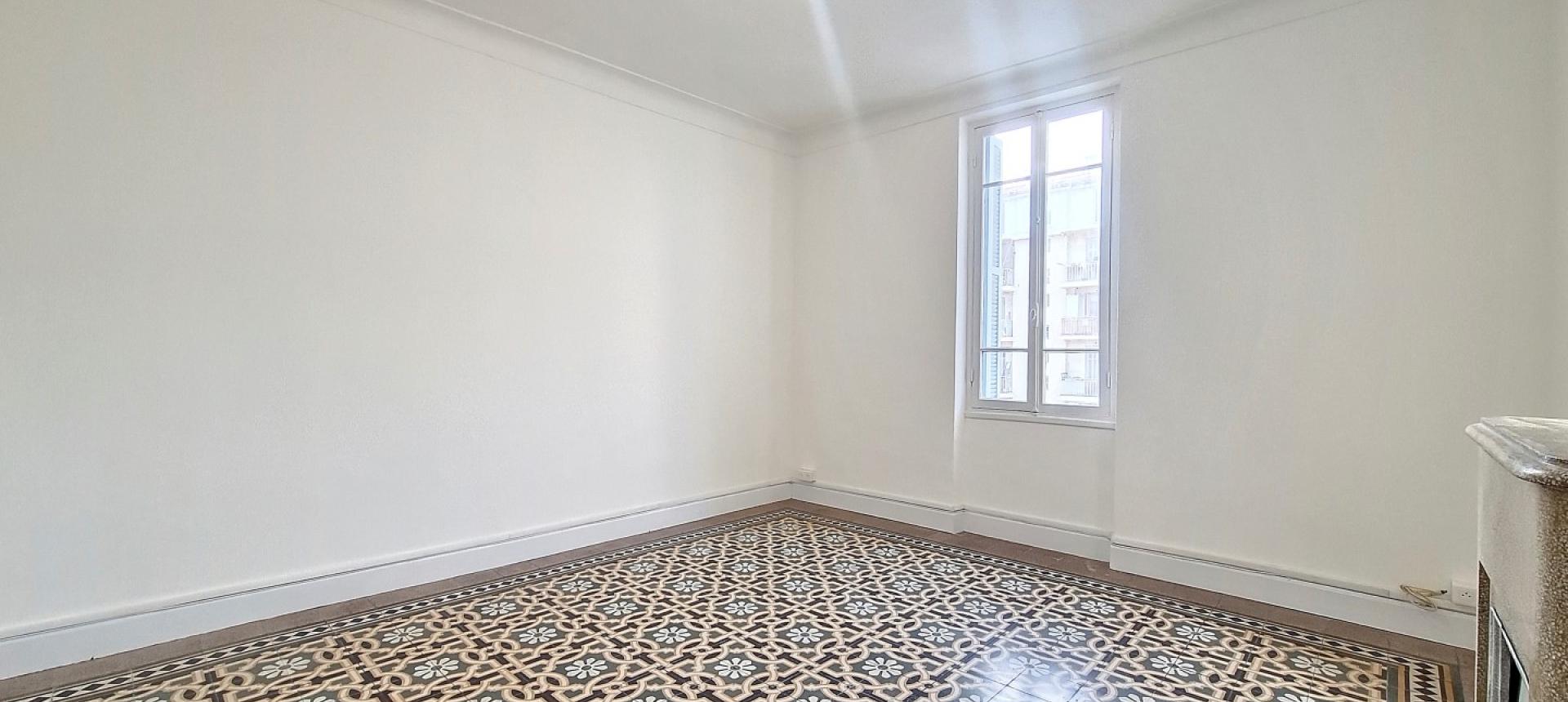 F2 à louer Rue Michel Bozzi séjour
