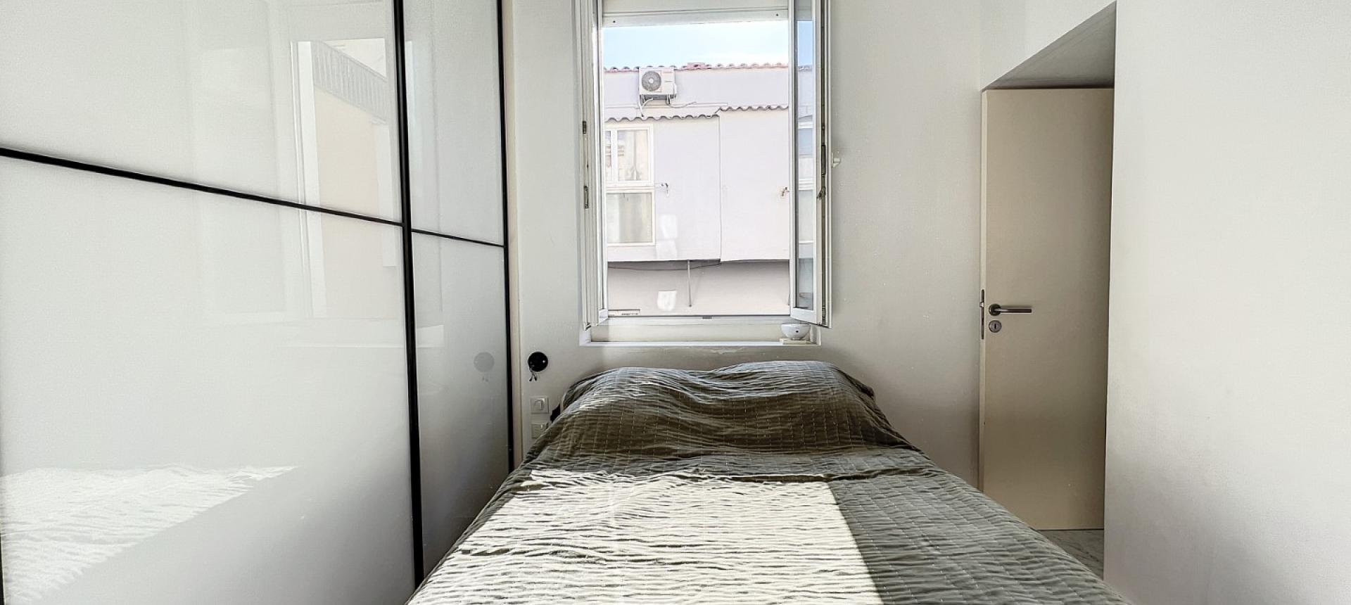 Vente d'un F2 au centre ville d'Ajaccio - Cours Napoléon