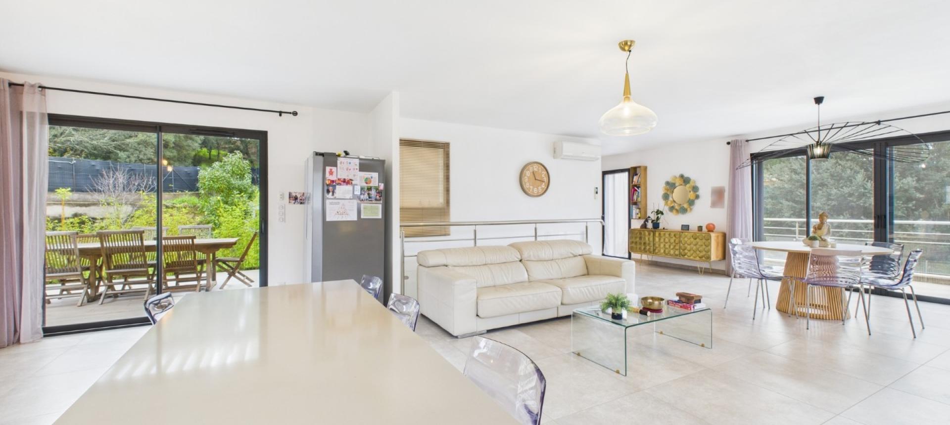 VILLA A VENDRE MEZZAVIA CHEMIN D ACQUALONGA