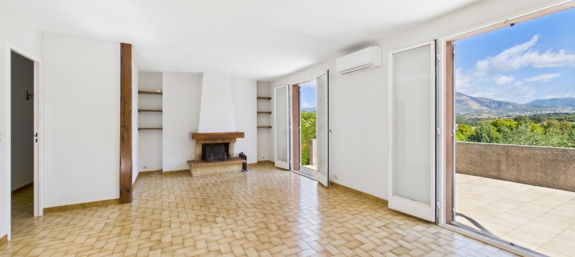 A VENDRE VILLA PROCHE AJACCIO