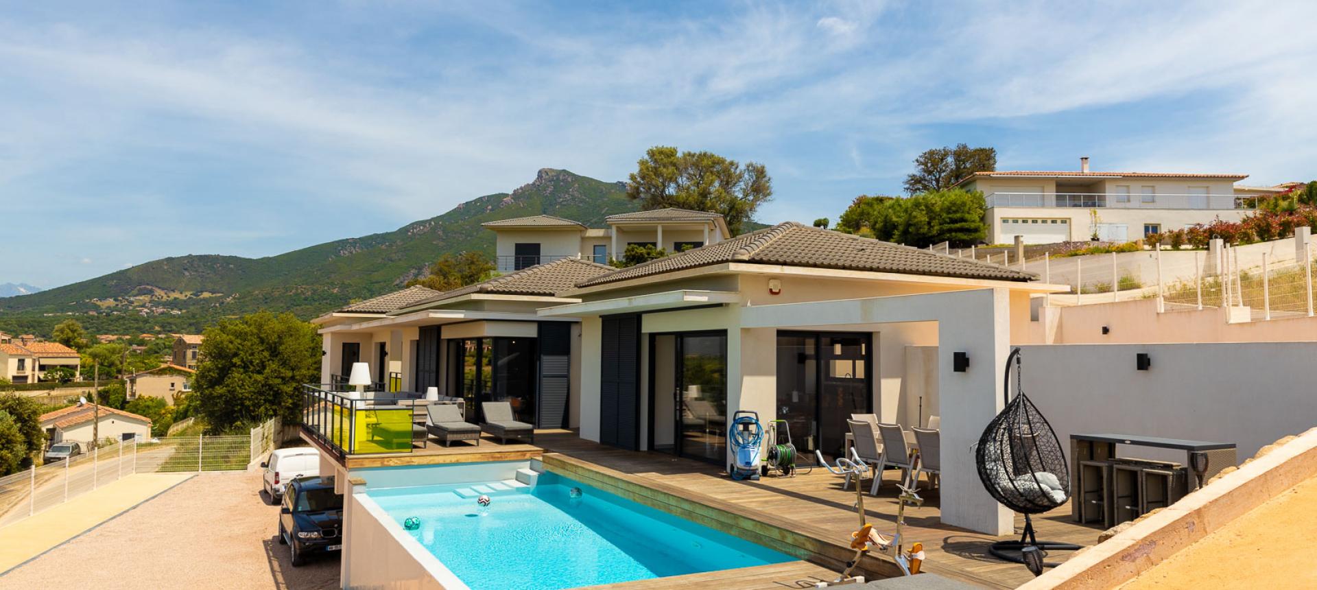 Villa d’exception à vendre entre Ajaccio et Porticcio