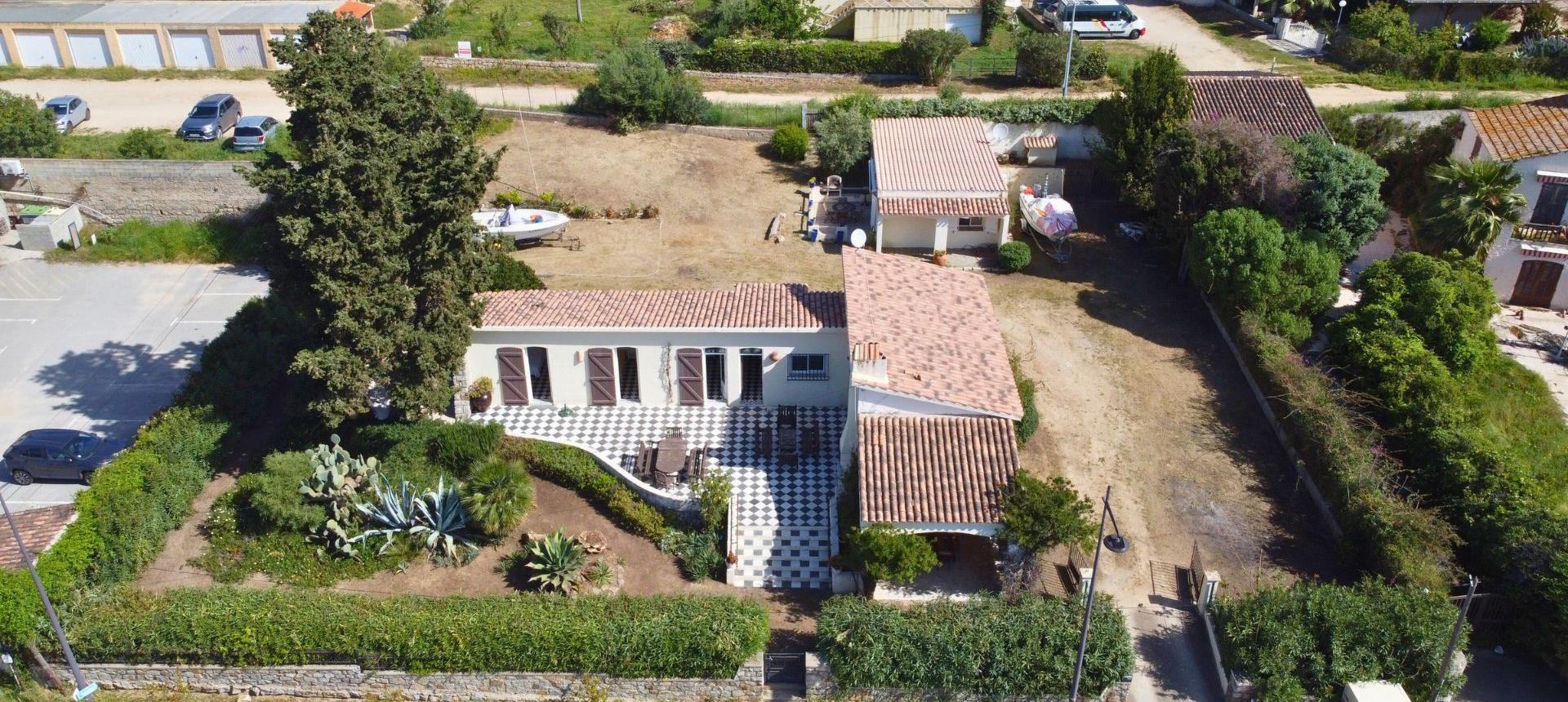 Villa F5 + T2 vue mer à vendre près d'Ajaccio, Tiuccia