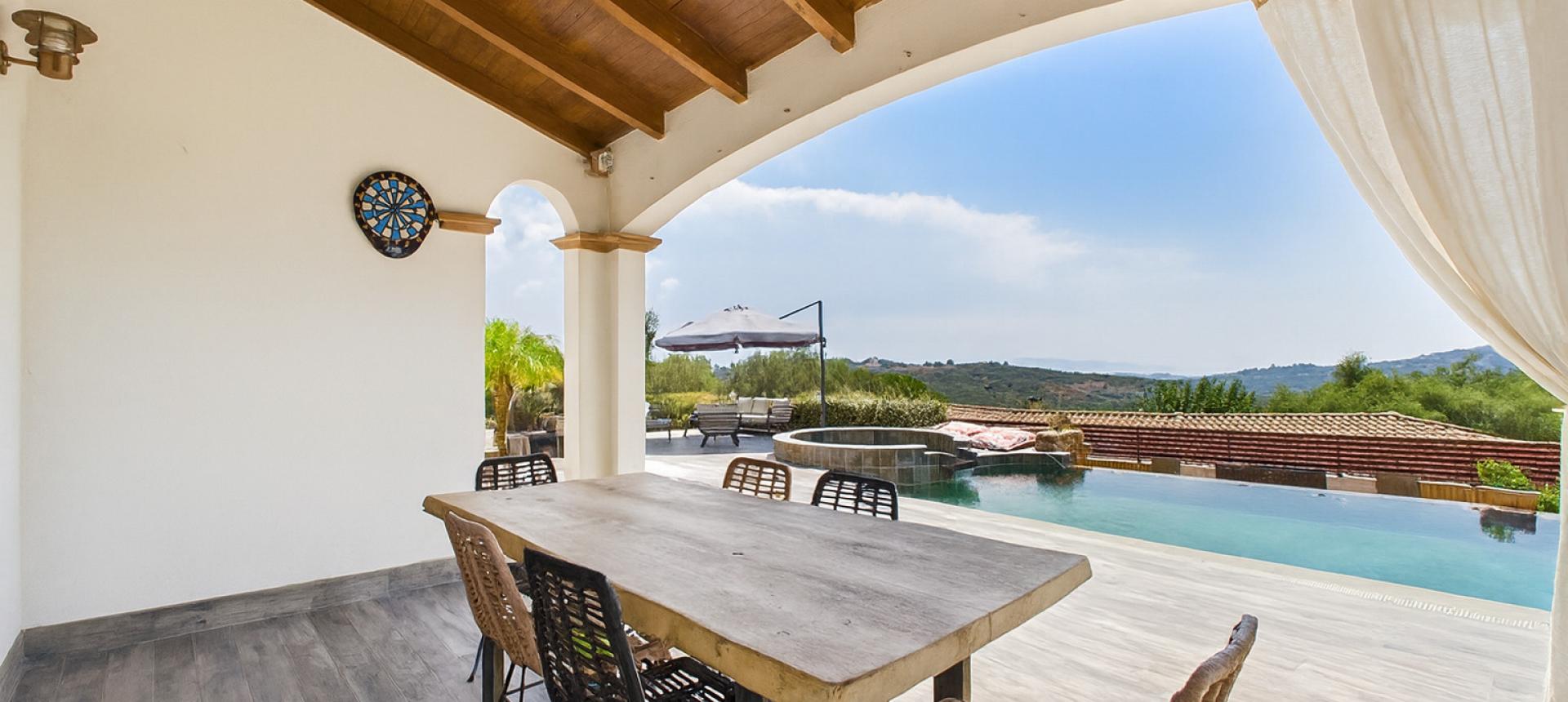 VILLA A VENDRE PISCIA ROSSA