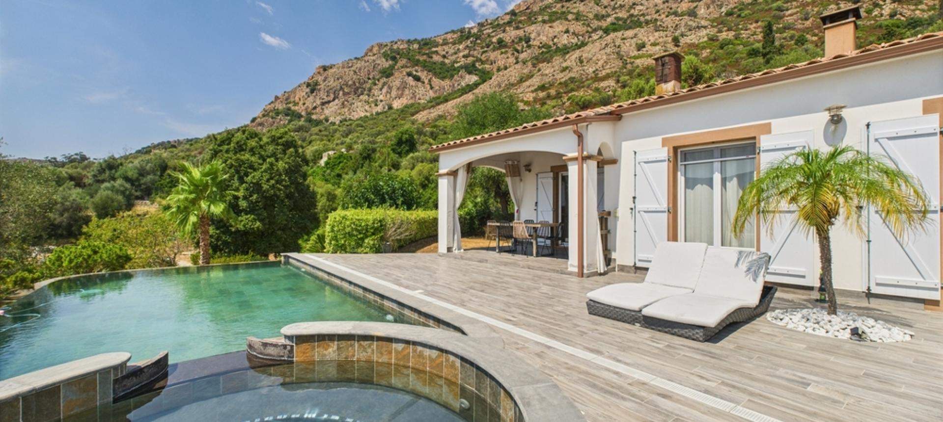 VILLA A VENDRE PISCIA ROSSA
