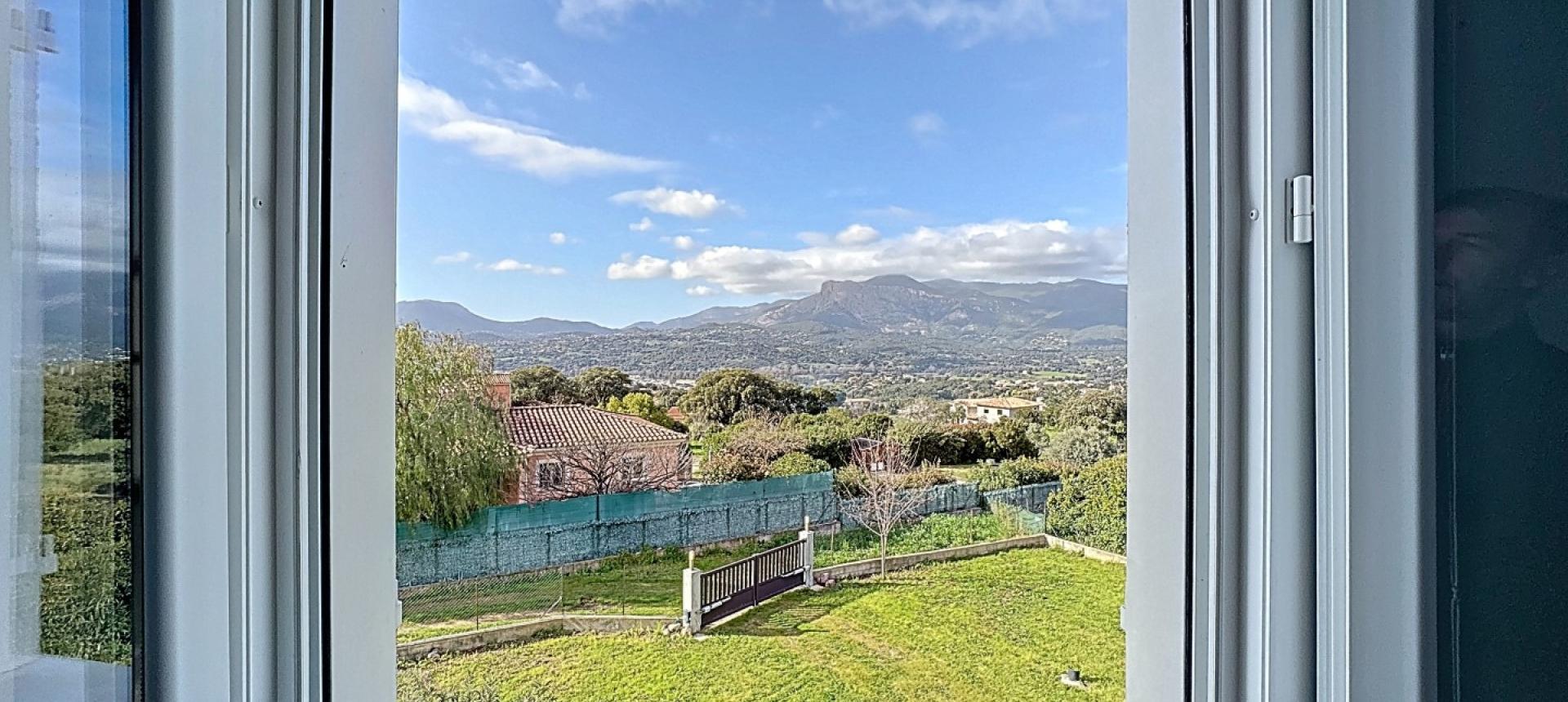 Villa F4 meublée à louer plaine de Cuttoli proche Ajaccio