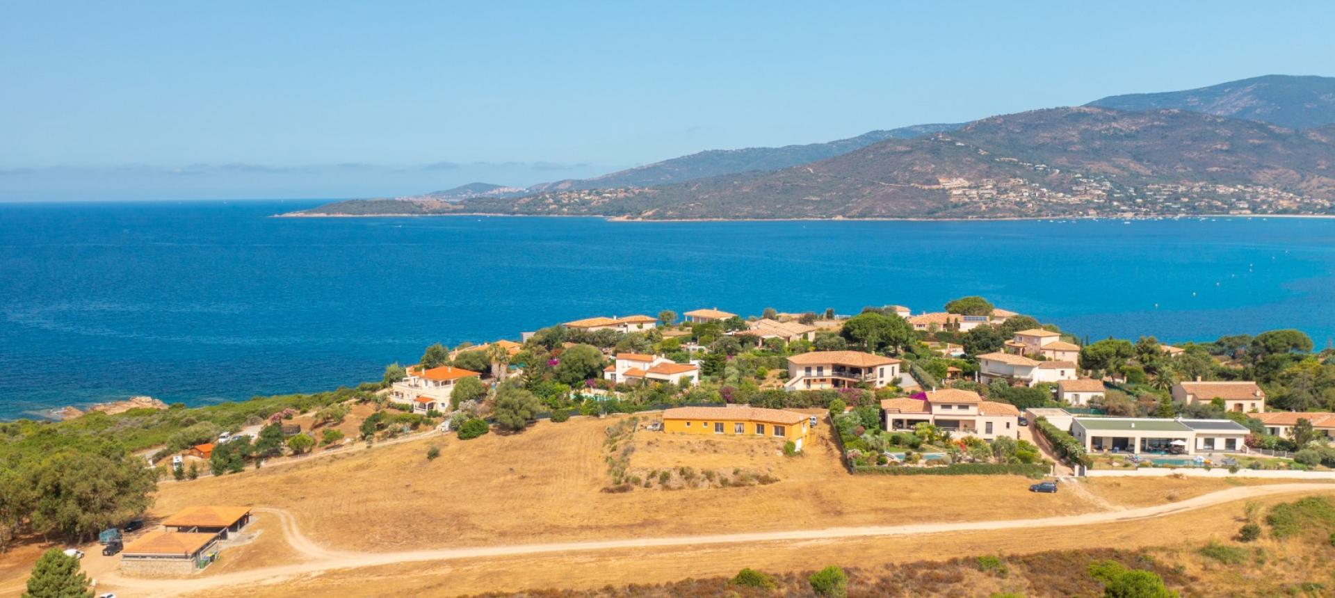 Villa à vendre vue mer proche Ajaccio - Golfe de Sagone