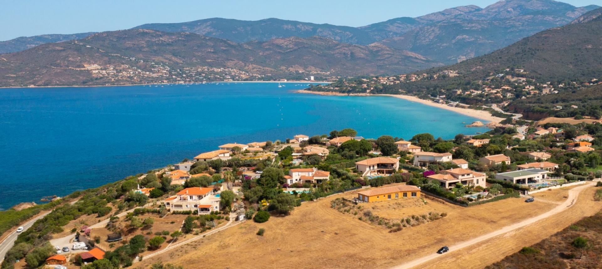 Villa à vendre vue mer proche Ajaccio - Golfe de Sagone