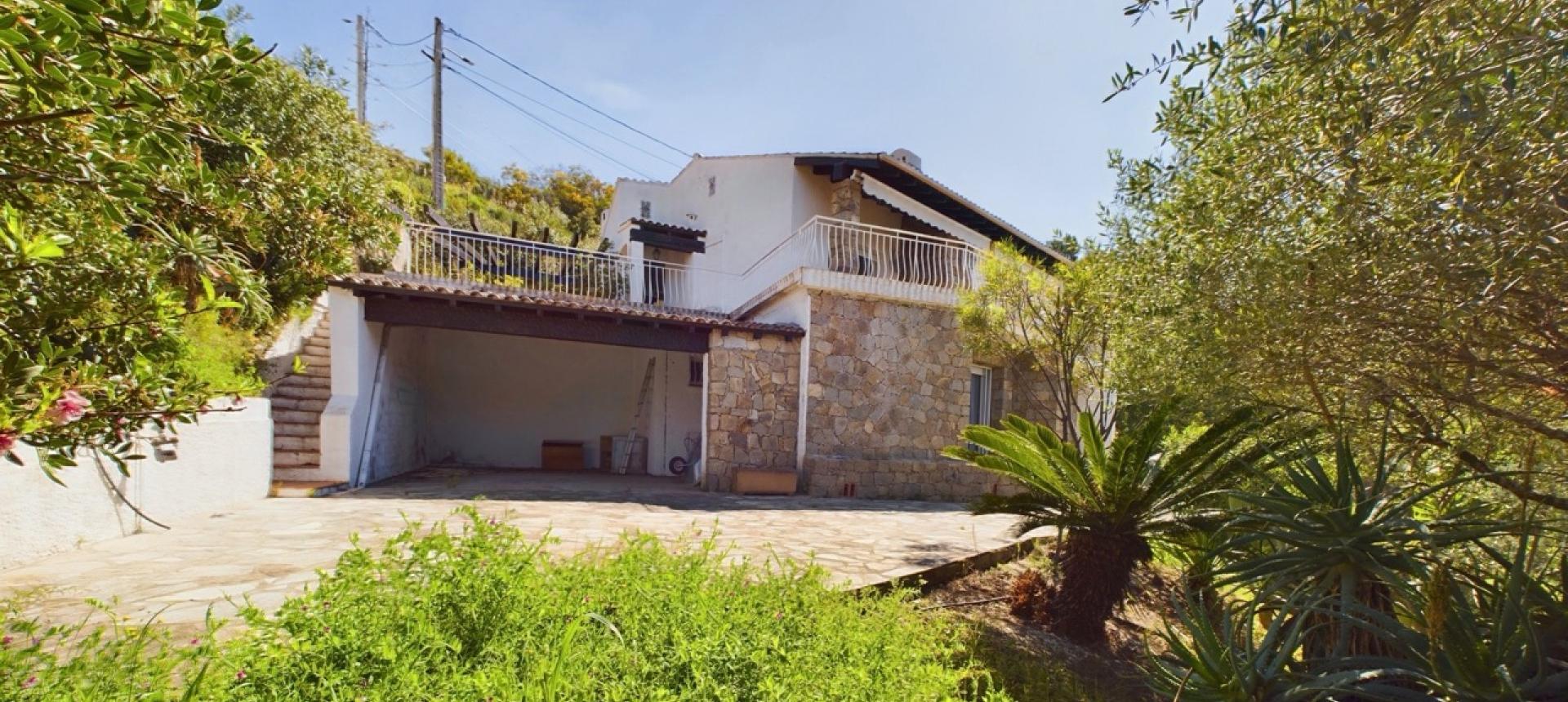 Villa F4 vue mer à vendre à Tiuccia près d'Ajaccio