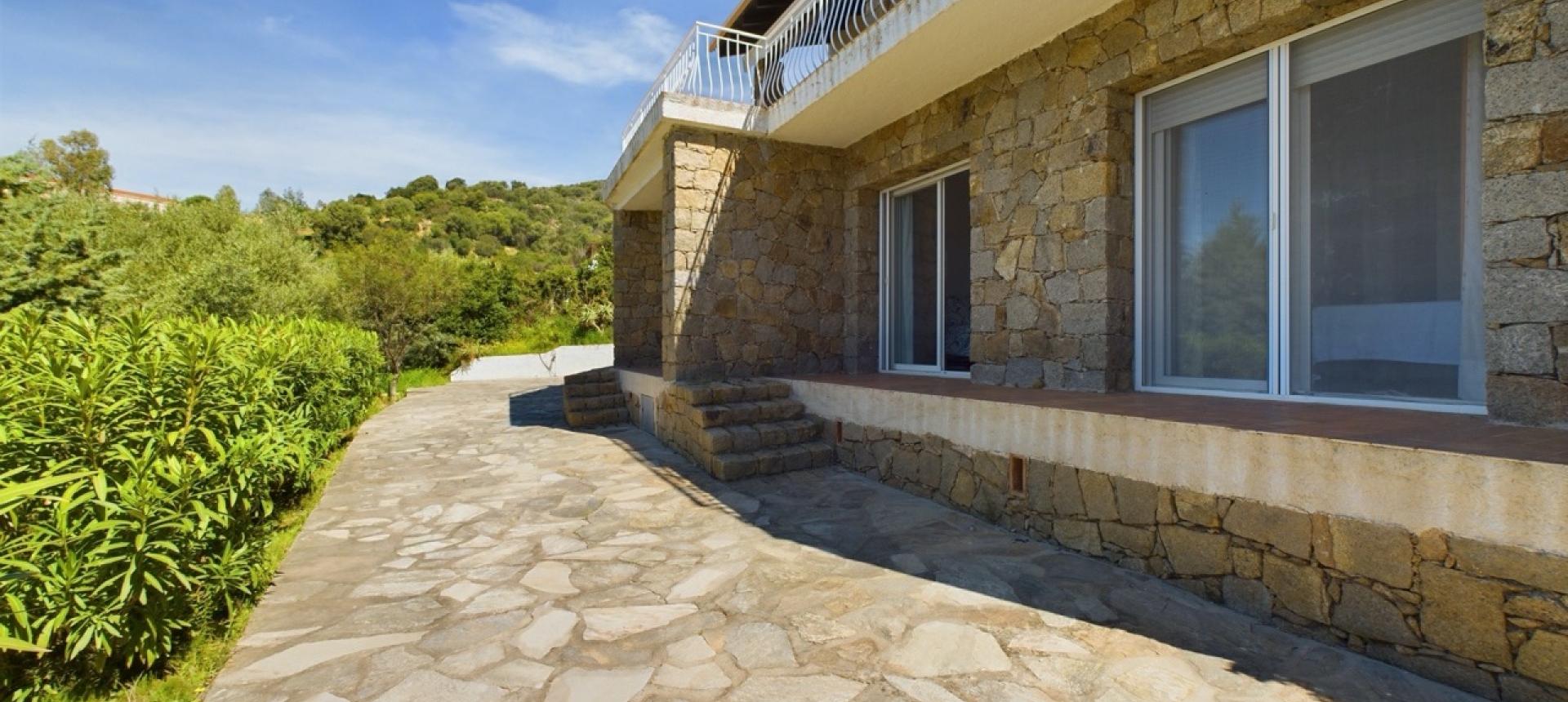 Villa F4 vue mer à vendre à Tiuccia près d'Ajaccio