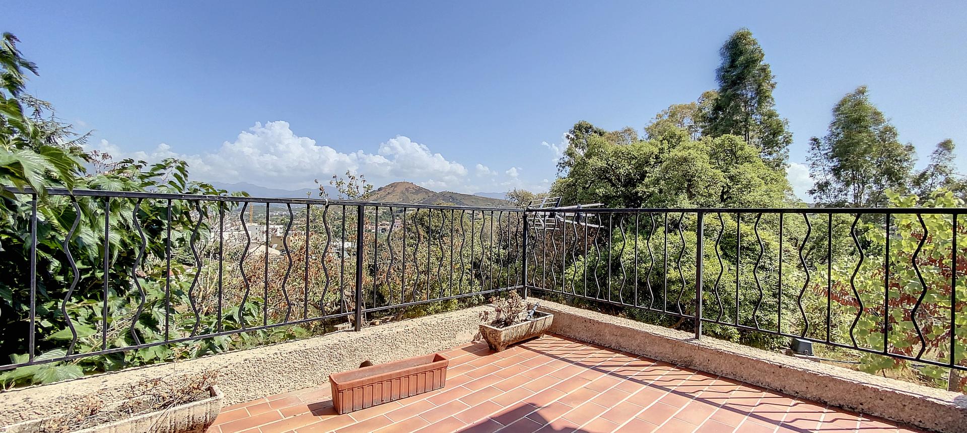 Villa à vendre secteur Mezzavia - Ajaccio