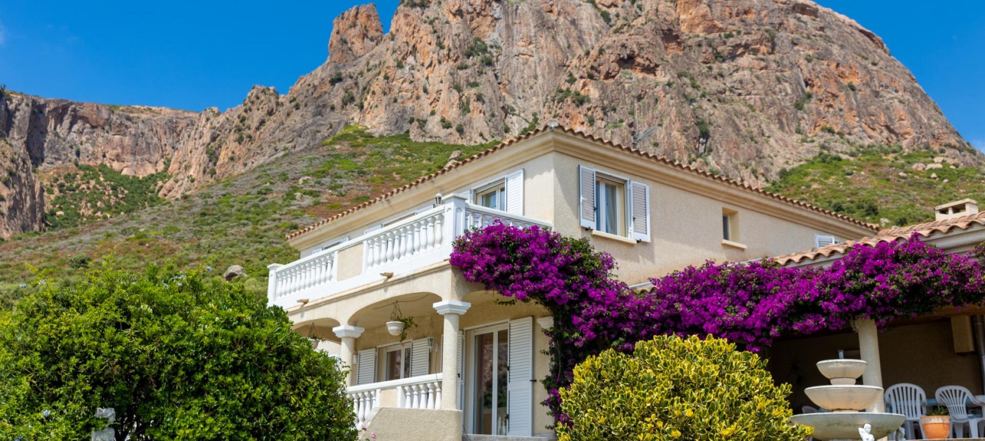 A vendre villa avec vue dégagée proche Ajaccio - AFA -EXTERIEUR VILLA MONT GOZZI