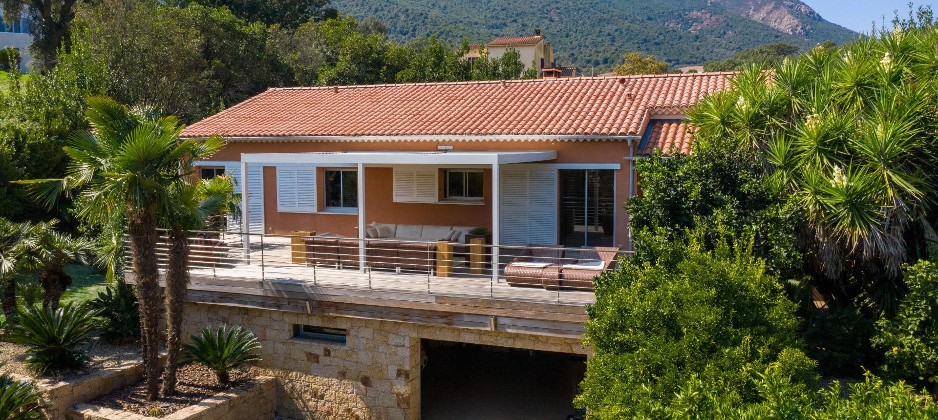 Vente villa avec piscine à AFA près d'Ajaccio