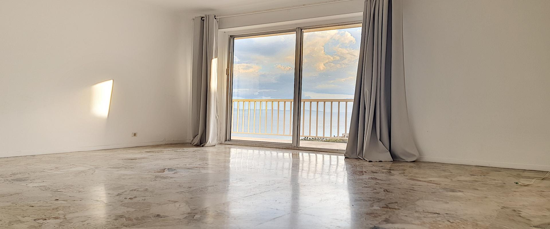 F2 à louer le Belvedere séjour