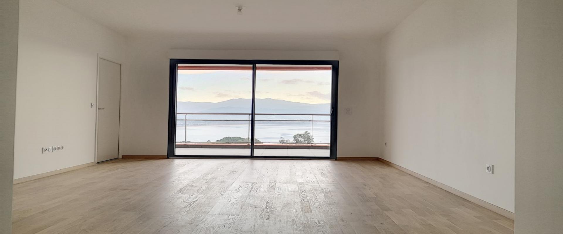 F2 meublé à louer le Genovèse séjour 