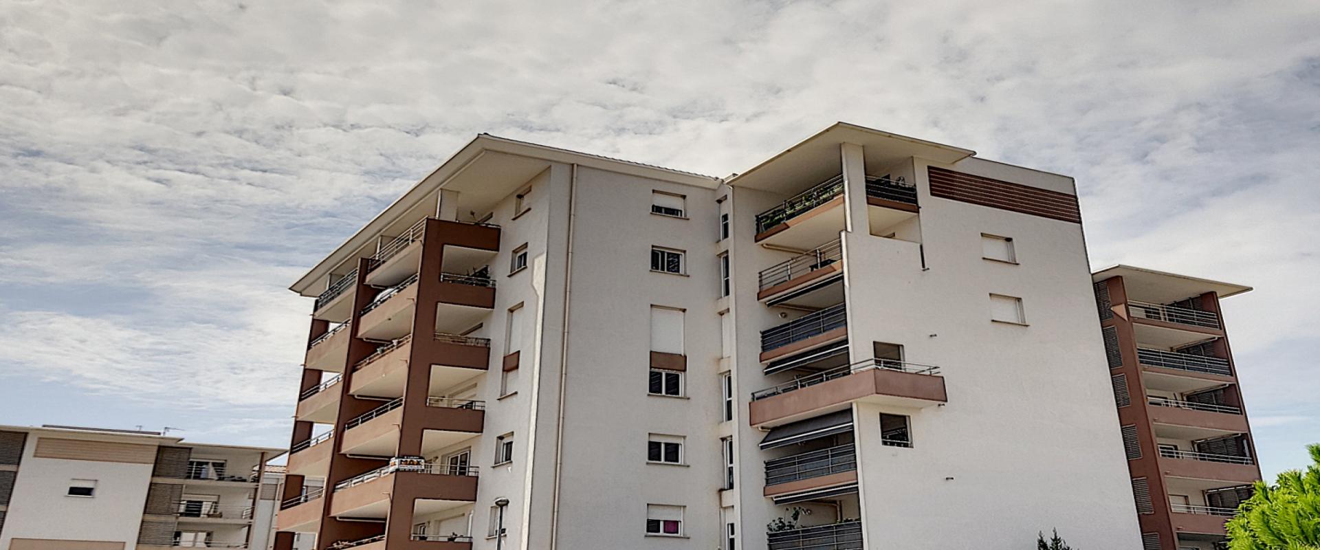 F4 à louer le Nerval Atrium immeuble