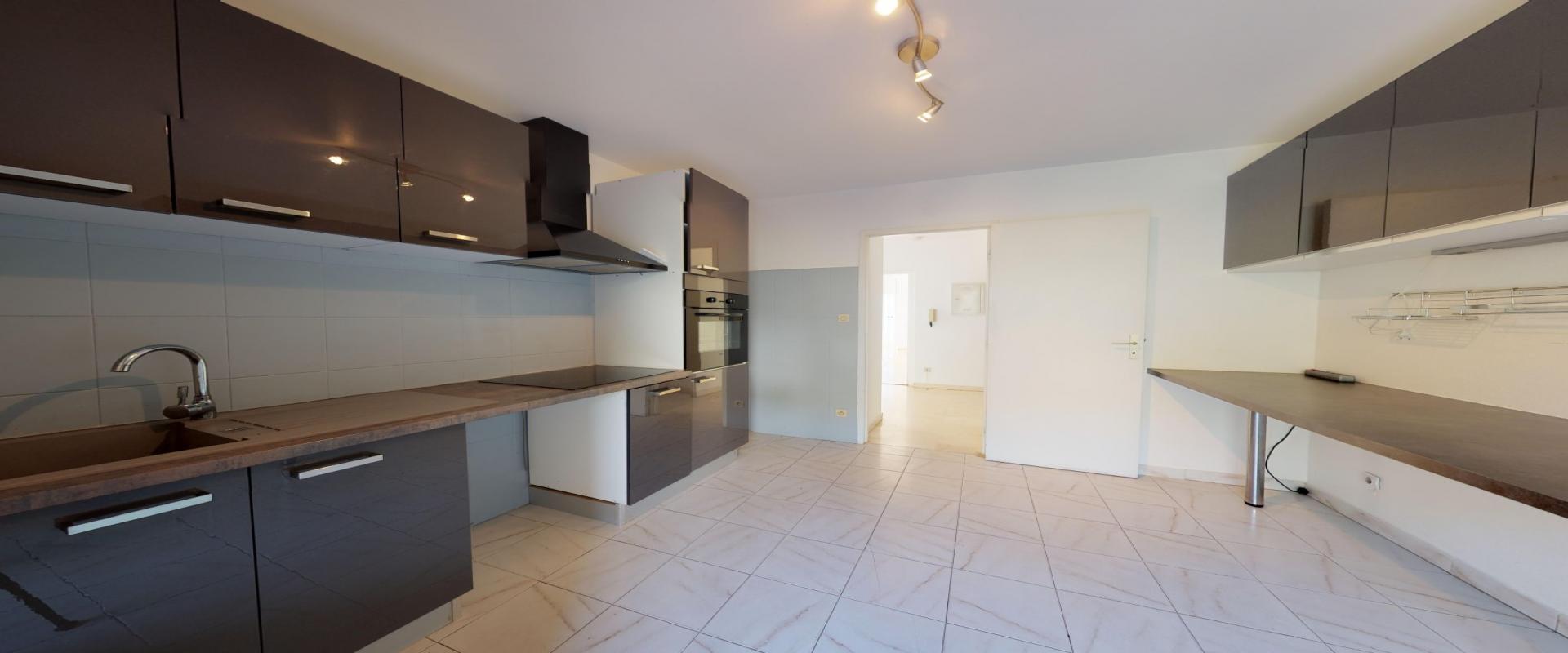 Appartement F4 à vendre avec vue mer secteur Sanguinaires - Ajaccio