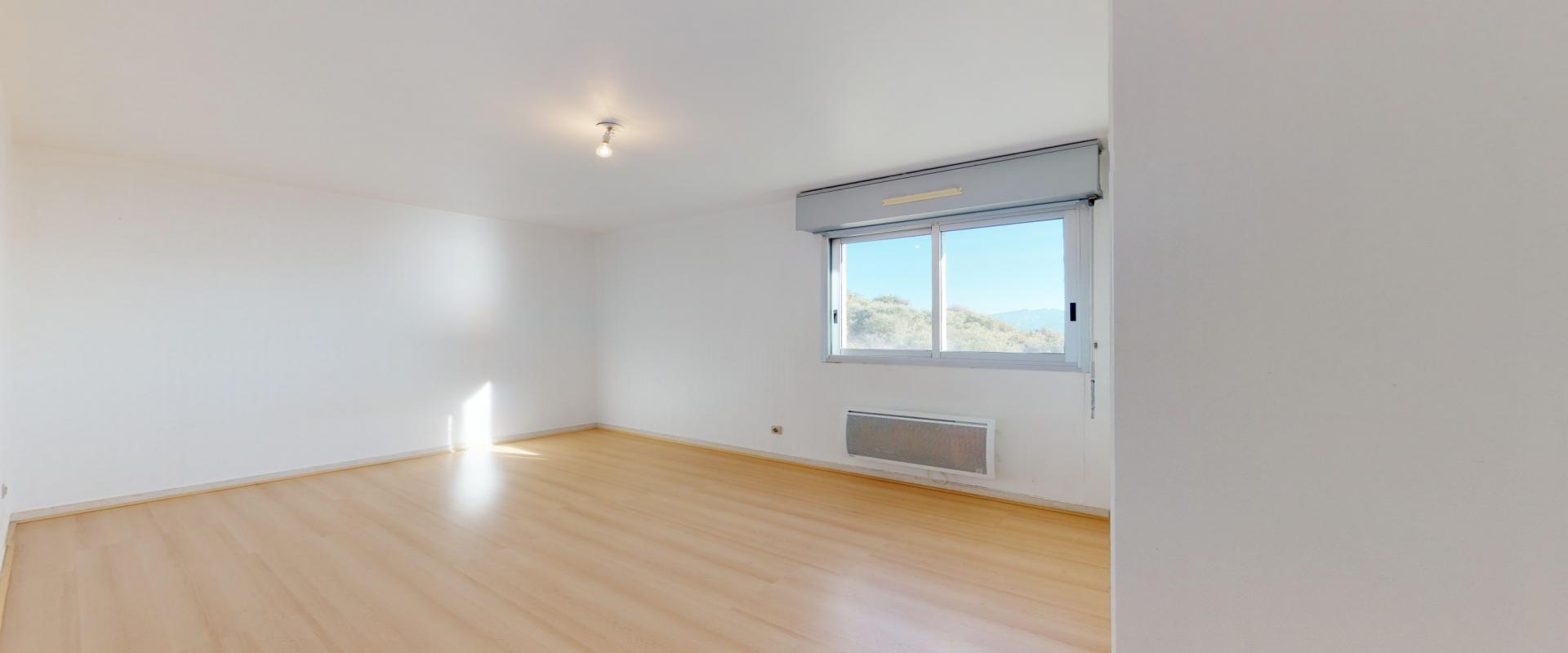 Appartement F4 à vendre avec vue mer secteur Sanguinaires - Ajaccio