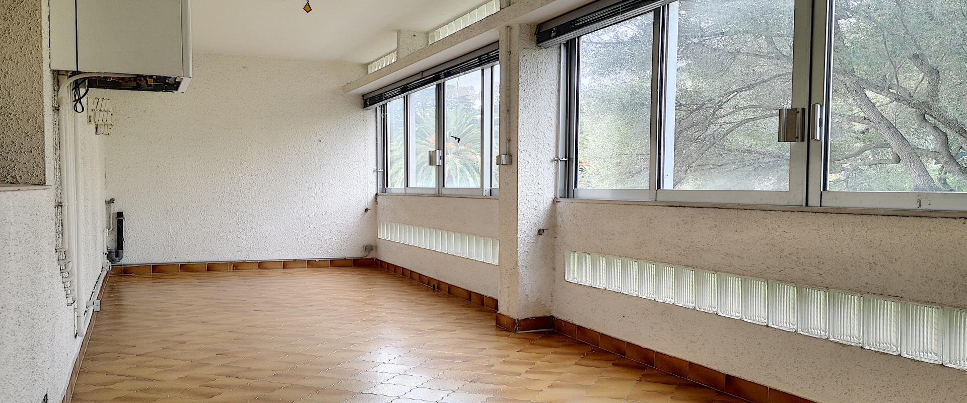 F4 à louer Berthault terrasse fermée
