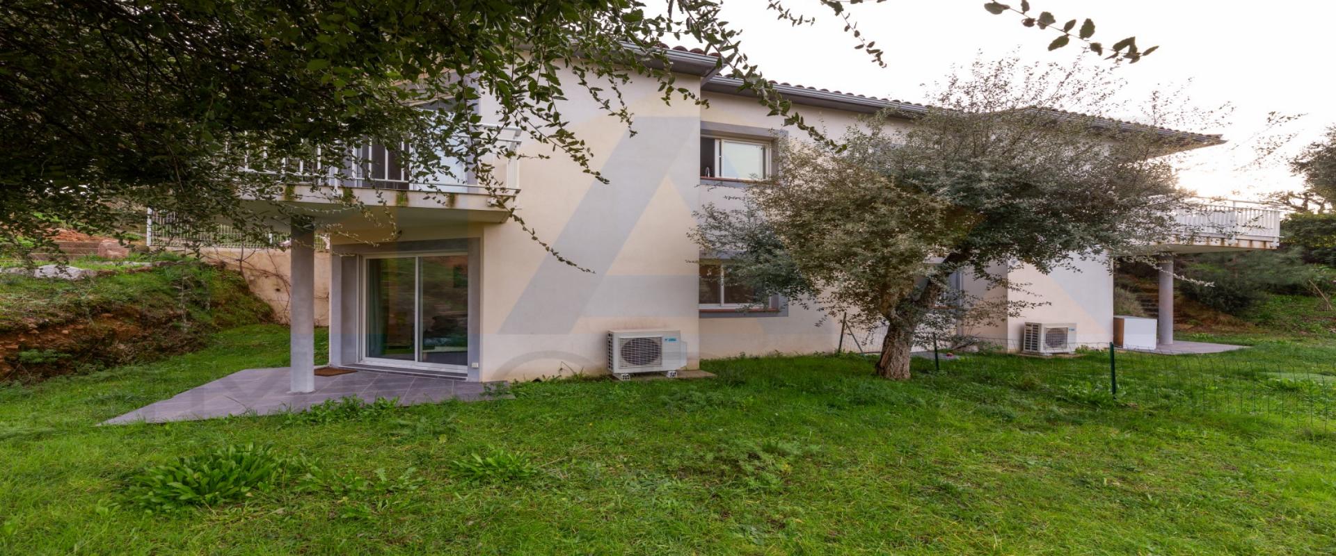 À vendre villa F4 duplex sur la commune d'Afa - Ajaccio
