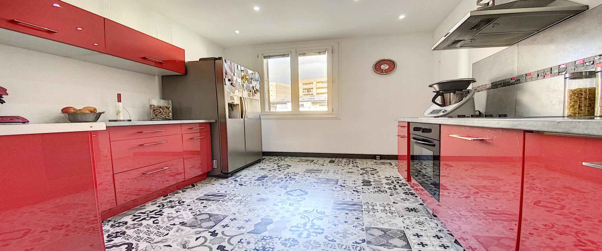 Appartement F3-4 à vendre secteur Candia - Ajaccio