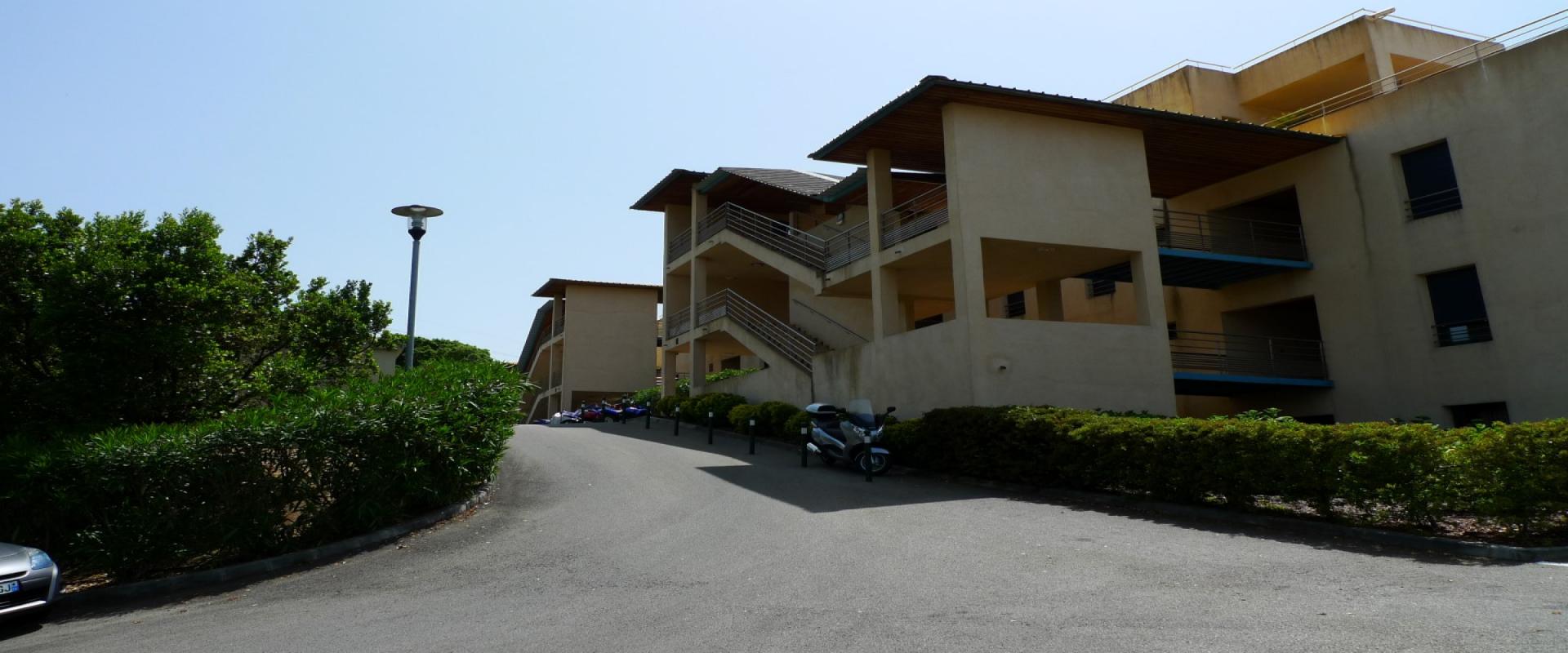 F3 STILETTO A SPUSATA RESIDENCE