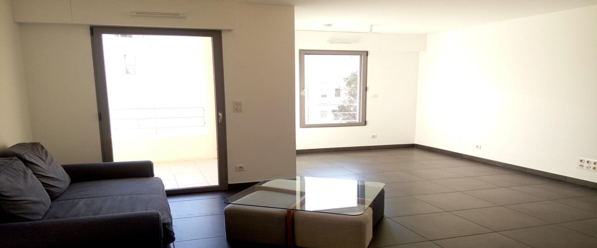 F2 ALBERT 1ER MEUBLE SEJOUR 